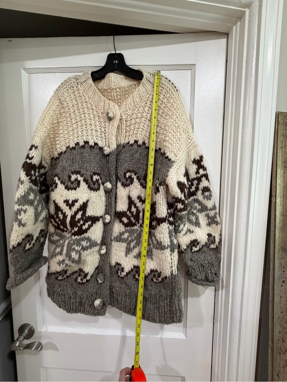Handmade Chunky Wool Cardigan with snowflakes - Cream and Gray - Picture 6 of 9